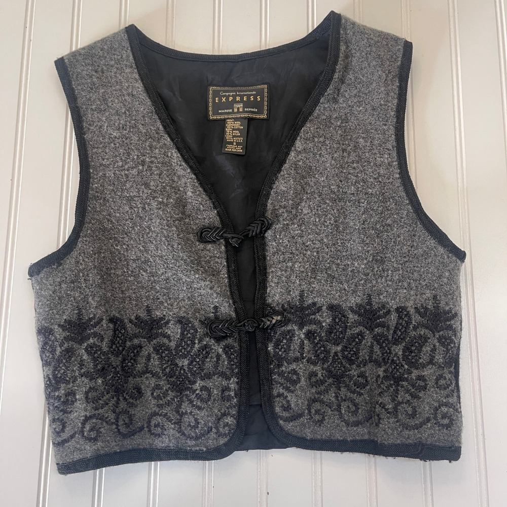 Vintage Express Wool Embroidered‎ Frog Closure Cropped Vest Grey Black Small USA